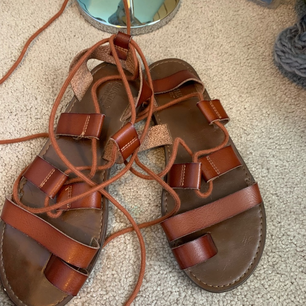 Strappy tie sandals.